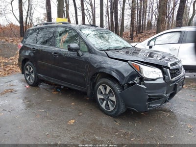 SUBARU FORESTER 2018