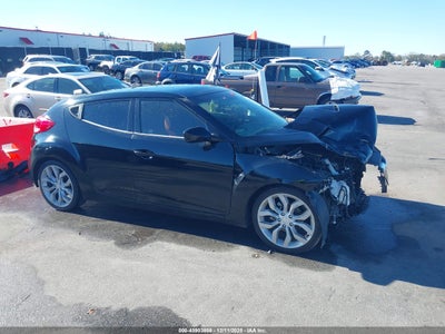 HYUNDAI VELOSTER 2012