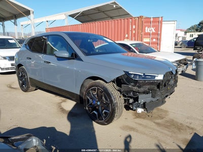 BMW IX 2024