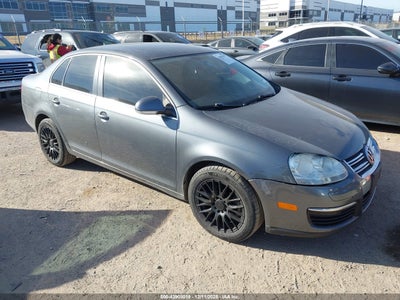 VOLKSWAGEN JETTA 2010