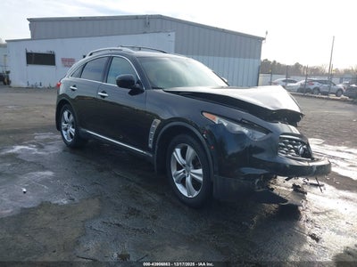INFINITI FX35 2011