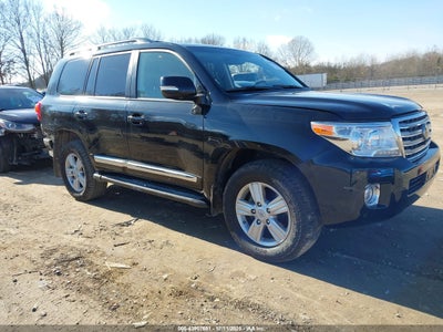 TOYOTA LAND CRUISER 2015