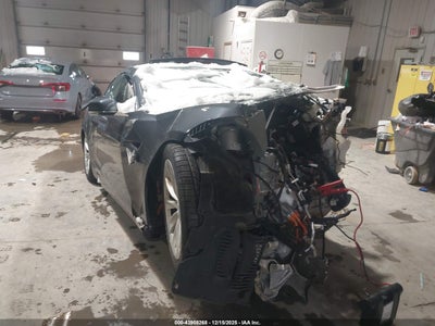 TESLA MODEL S 2016