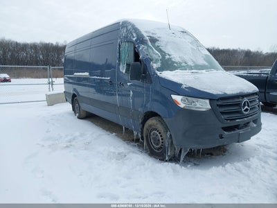 MERCEDES-BENZ SPRINTER 2500 2021