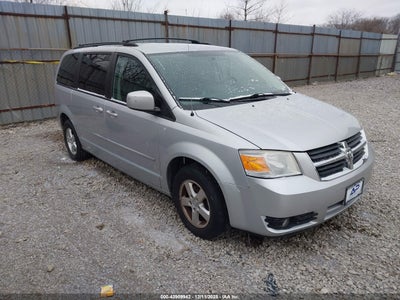 DODGE GRAND CARAVAN 2010