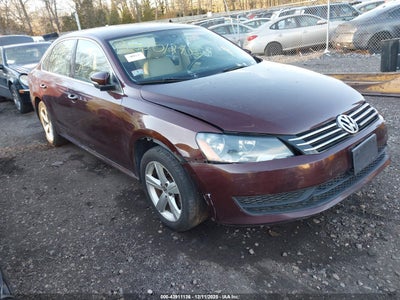 VOLKSWAGEN PASSAT 2013