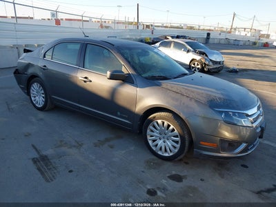 FORD FUSION HYBRID 2011