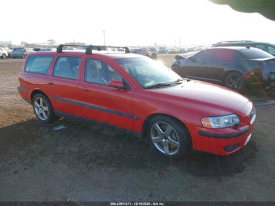 VOLVO V70 2004