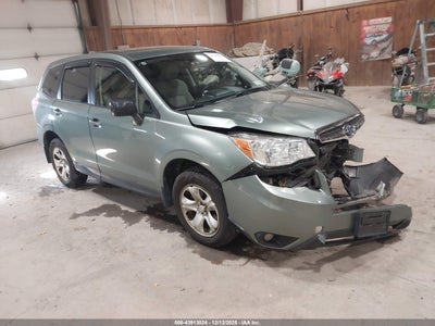 SUBARU FORESTER 2016
