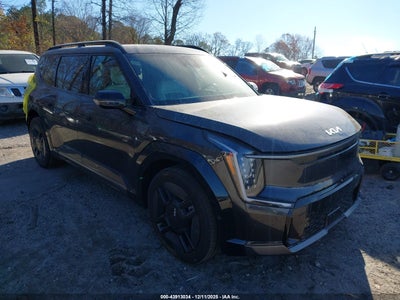 KIA EV9 2025