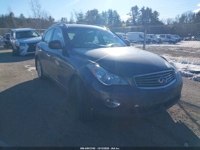INFINITI EX35 2010