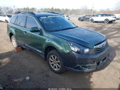 SUBARU OUTBACK 2012
