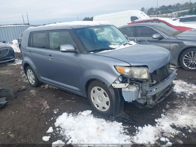 SCION XB 2012