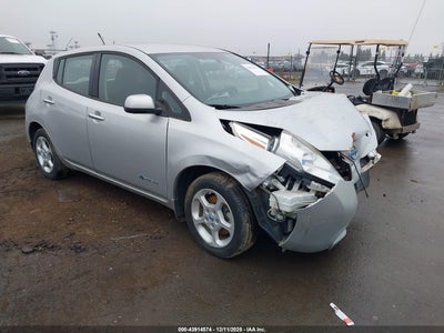 NISSAN LEAF 2014