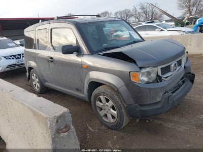 HONDA ELEMENT 2011