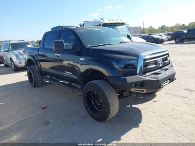 TOYOTA TUNDRA 2011