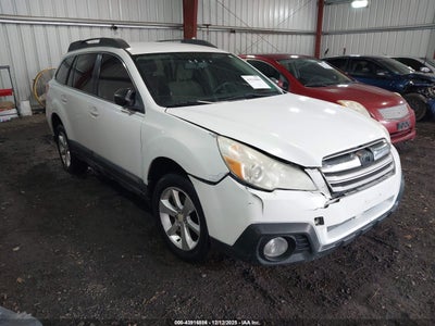 SUBARU OUTBACK 2014