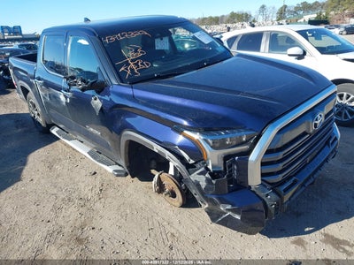 TOYOTA TUNDRA 2023
