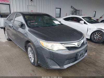 TOYOTA CAMRY 2013