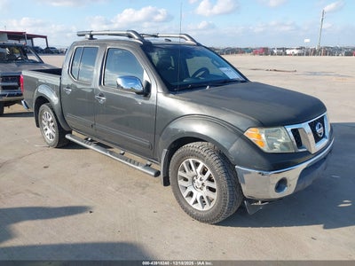 NISSAN FRONTIER 2012