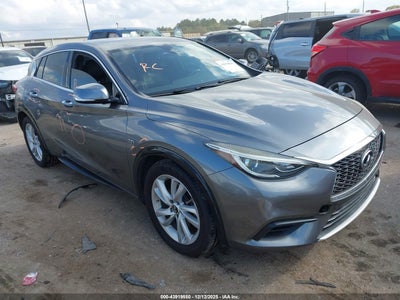 INFINITI QX30 2018