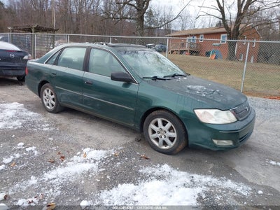 TOYOTA AVALON 2001