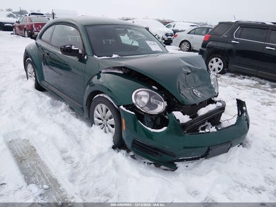 VOLKSWAGEN BEETLE 2018
