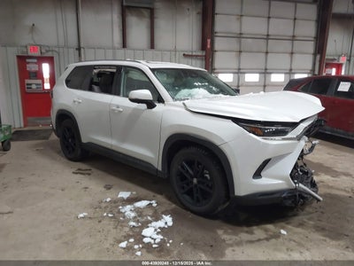 TOYOTA GRAND HIGHLANDER 2025