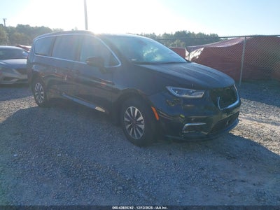 CHRYSLER PACIFICA HYBRID 2025