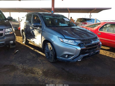 MITSUBISHI OUTLANDER 2020