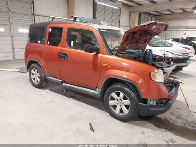 HONDA ELEMENT 2010