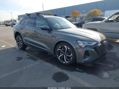 AUDI Q8 E-TRON 2024