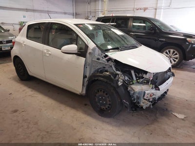 TOYOTA YARIS 2014