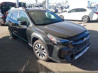 SUBARU OUTBACK 2025