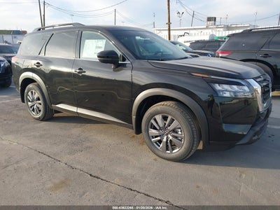 NISSAN PATHFINDER 2025