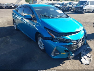 TOYOTA PRIUS PRIME 2022