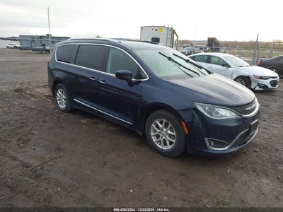 CHRYSLER PACIFICA 2020