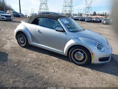 VOLKSWAGEN BEETLE 2015