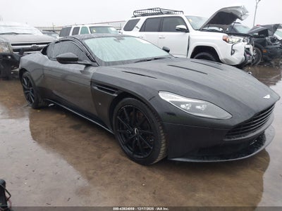 ASTON MARTIN DB11 2017