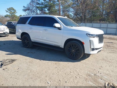 CADILLAC ESCALADE 2023