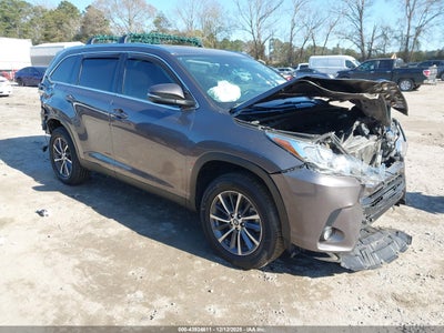 TOYOTA HIGHLANDER 2019