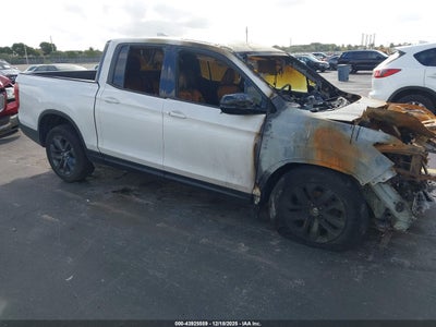HONDA RIDGELINE 2025