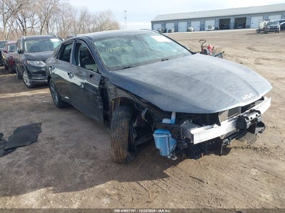 KIA K5 2023