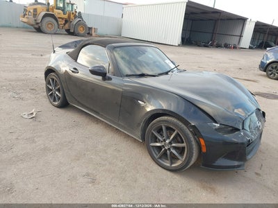 MAZDA MX-5 MIATA 2016