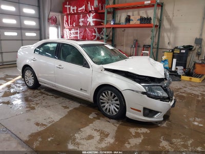 FORD FUSION HYBRID 2010