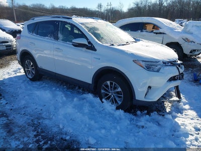 TOYOTA RAV4 HYBRID 2016