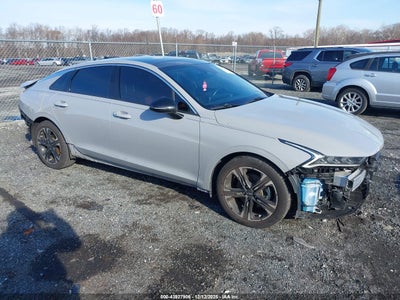 KIA K5 2023