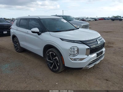MITSUBISHI OUTLANDER 2024