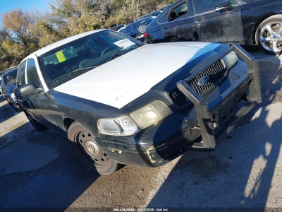 FORD CROWN VICTORIA 2010