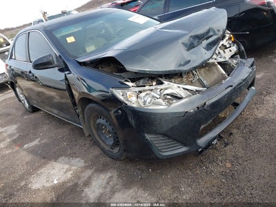 TOYOTA CAMRY 2014